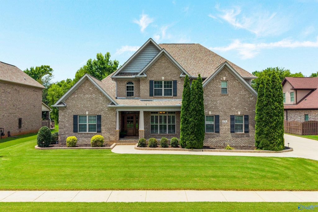 178 Rainbow Glen Circle, Madison, AL 35758