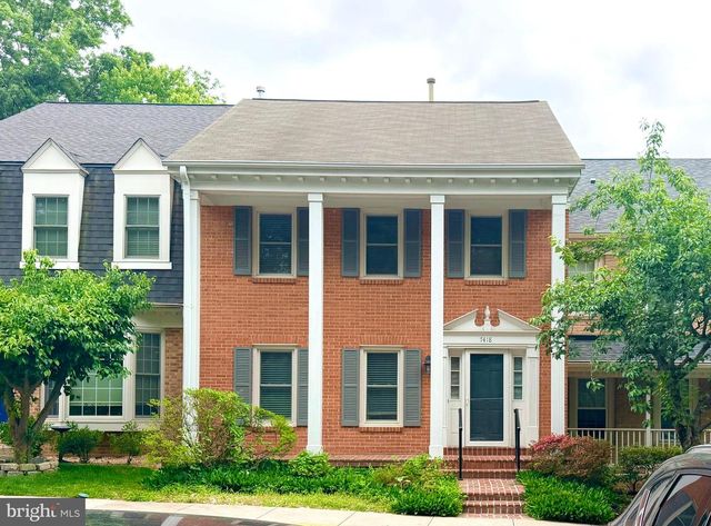 7418 CRESTBERRY LN, Bethesda, MD 20817