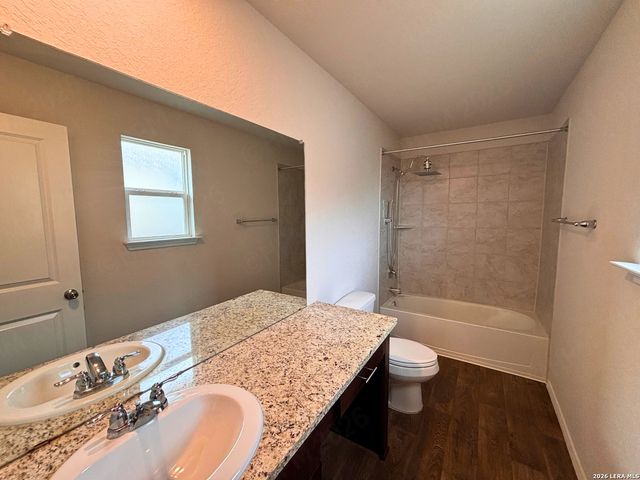 1070 Cozumel Emerald, San Antonio, TX 78253
