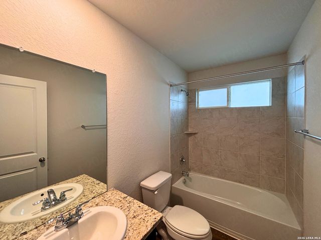 1070 Cozumel Emerald, San Antonio, TX 78253