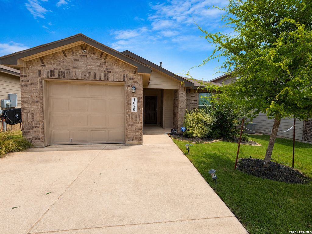 1070 Cozumel Emerald, San Antonio, TX 78253