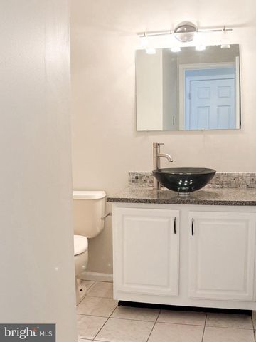 180 DEER RUN CT, Royersford, PA 19468