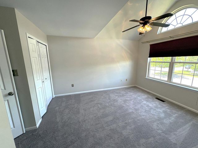 180 DEER RUN CT, Royersford, PA 19468