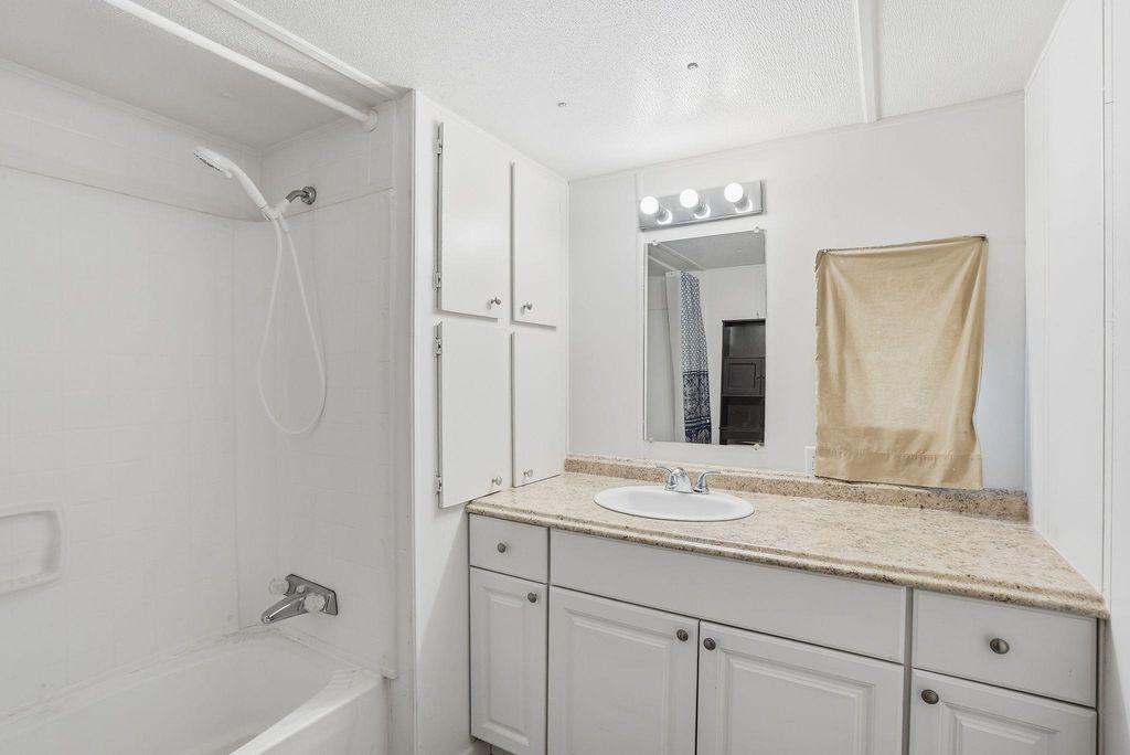 2311 W 16TH Ave, Spokane, WA 99224 photo 13