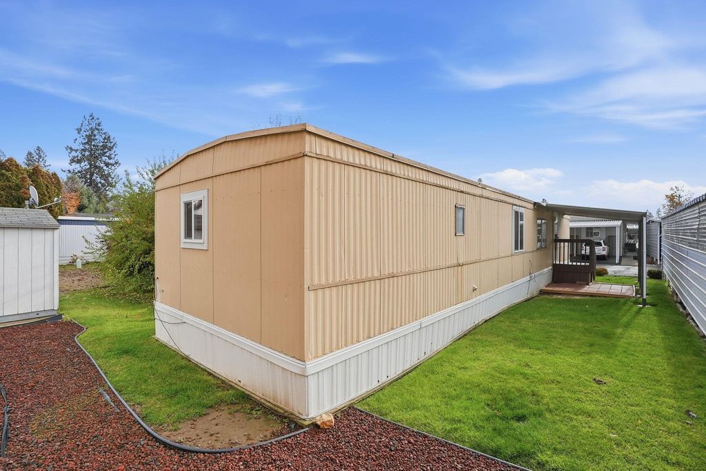 2311 W 16TH Ave, Spokane, WA 99224 photo 17