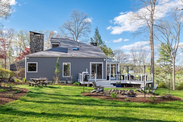 8 Willey Creek Road, Durham, NH 03824