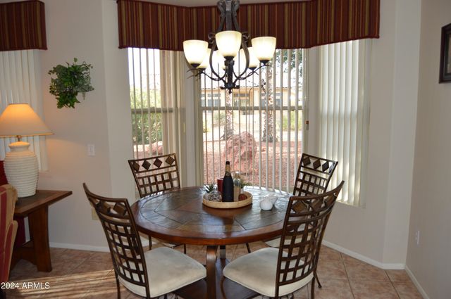15621 W HERITAGE Drive, Sun City West, AZ 85375