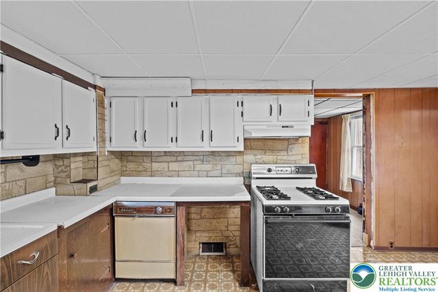 317 Front Street, West Easton Boro, PA 18042