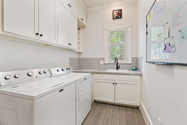 1421 Columbia Street, Houston, TX 77008