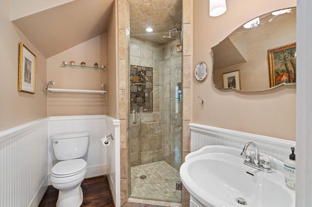 1421 Columbia Street, Houston, TX 77008