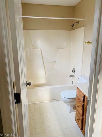 2312 Adams Farm Parkway, Greensboro, NC 27407