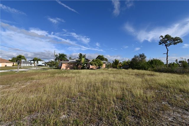 1300 NW 18th ST, Cape Coral, FL 33993