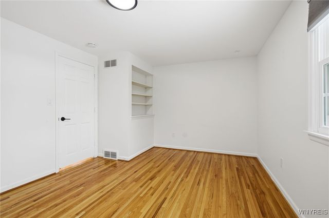 215 Fruitwood Terrace, Amherst, NY 14221