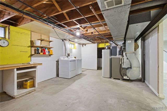 215 Fruitwood Terrace, Amherst, NY 14221