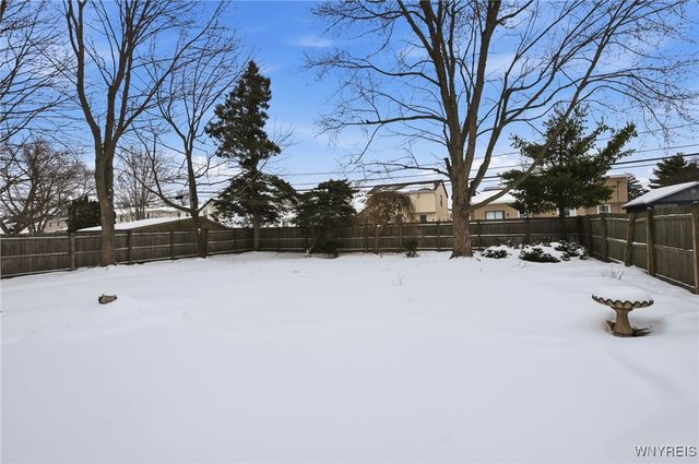 215 Fruitwood Terrace, Amherst, NY 14221