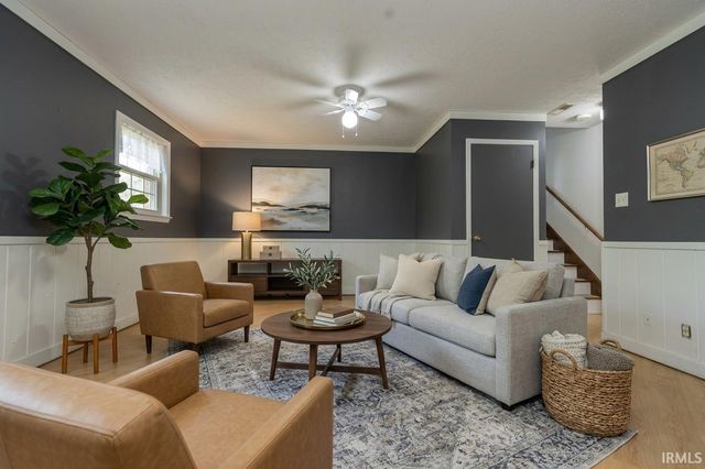 5722 Gardenia Drive, Newburgh, IN 47630
