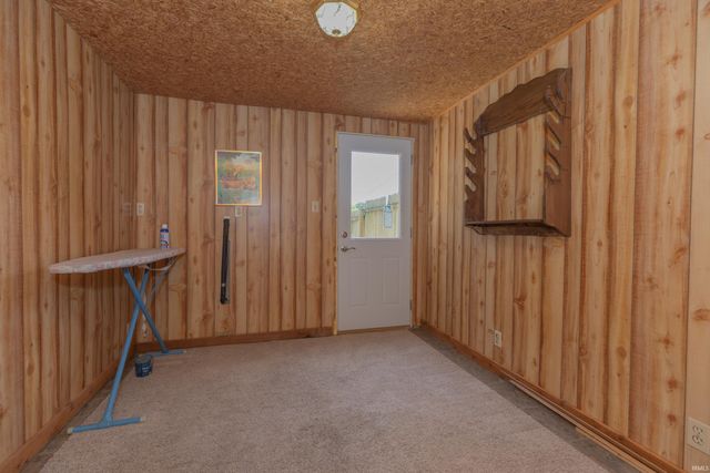 5722 Gardenia Drive, Newburgh, IN 47630