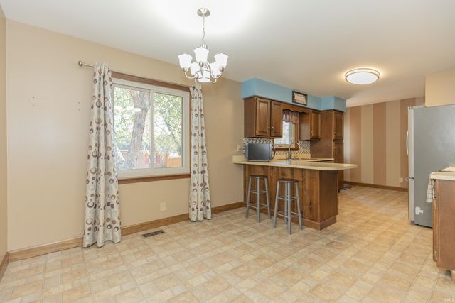 5722 Gardenia Drive, Newburgh, IN 47630