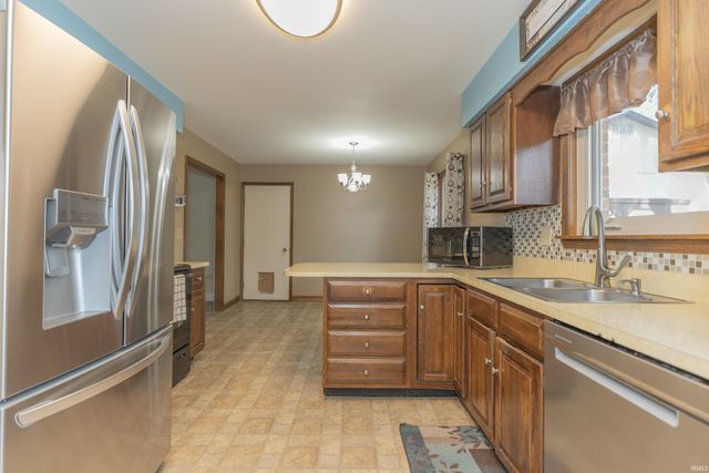 5722 Gardenia Drive, Newburgh, IN 47630