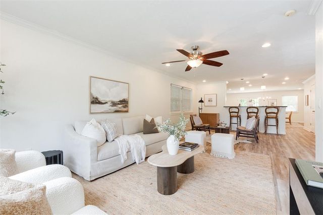 2516 NW 58th Street, Oklahoma City, OK 73112