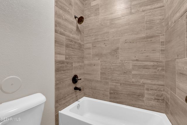 13756 Garforth Avenue, Horizon City, TX 79928