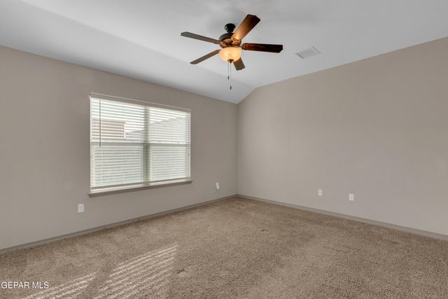 13756 Garforth Avenue, Horizon City, TX 79928