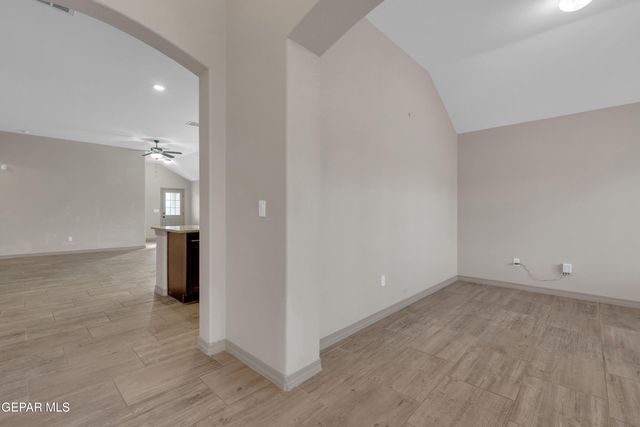 13756 Garforth Avenue, Horizon City, TX 79928