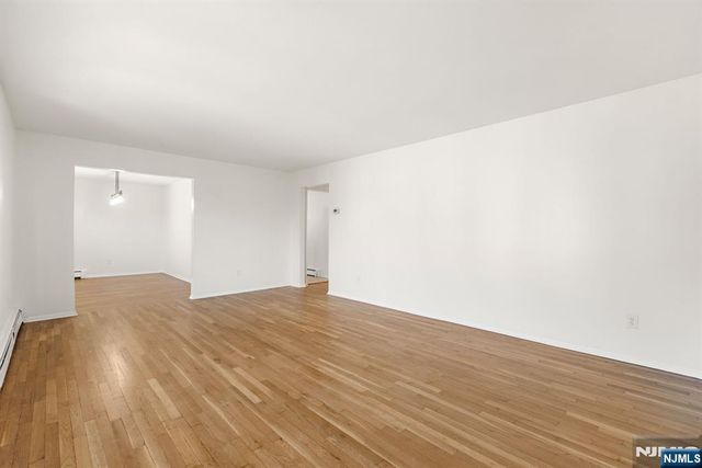 54 W Columbia Avenue, Palisades Park, NJ 07650