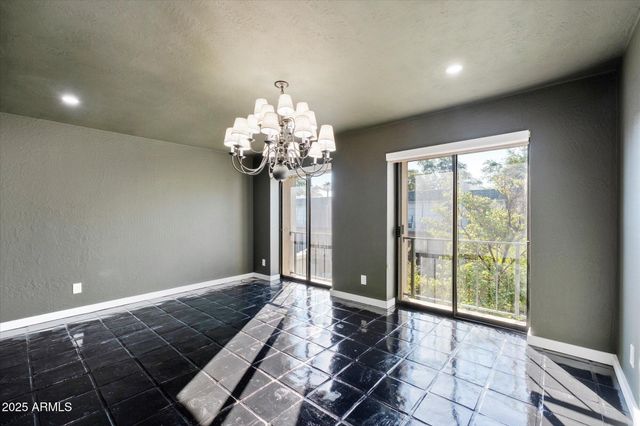 1018 E OSBORN Road E, Phoenix, AZ 85014