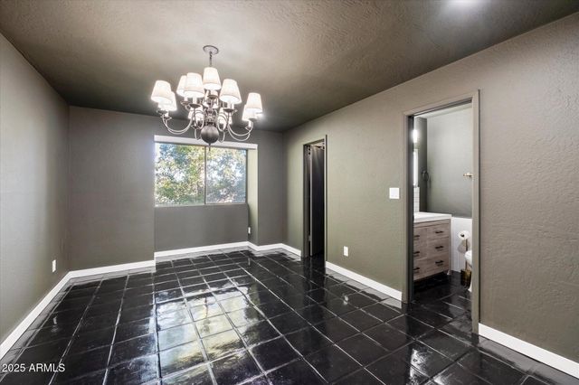 1018 E OSBORN Road E, Phoenix, AZ 85014