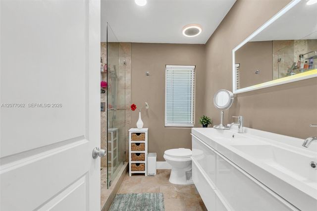 631 SW 176th Avenue, Pembroke Pines, FL 33029