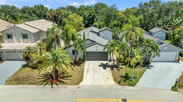 631 SW 176th Avenue, Pembroke Pines, FL 33029