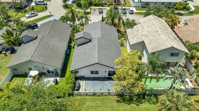 631 SW 176th Avenue, Pembroke Pines, FL 33029