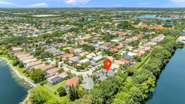 631 SW 176th Avenue, Pembroke Pines, FL 33029