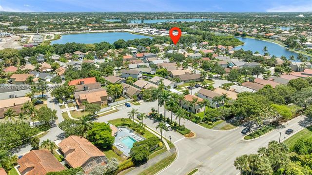 631 SW 176th Avenue, Pembroke Pines, FL 33029