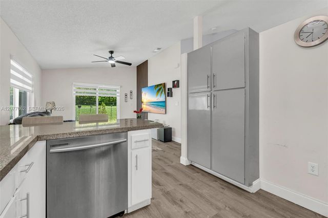631 SW 176th Avenue, Pembroke Pines, FL 33029