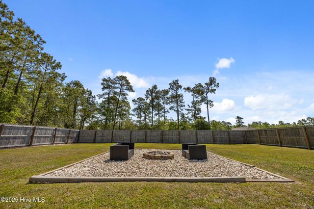 186 Everett Yopp Drive, Sneads Ferry, NC 28460