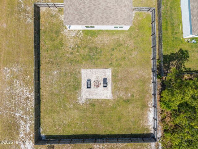 186 Everett Yopp Drive, Sneads Ferry, NC 28460