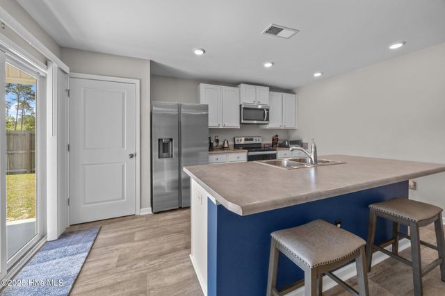 186 Everett Yopp Drive, Sneads Ferry, NC 28460