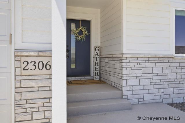 2306 LEDOUX DR, Cheyenne, WY 82007