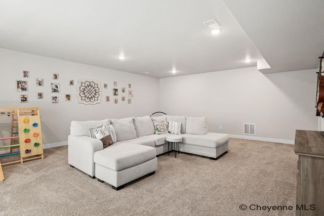 2306 LEDOUX DR, Cheyenne, WY 82007