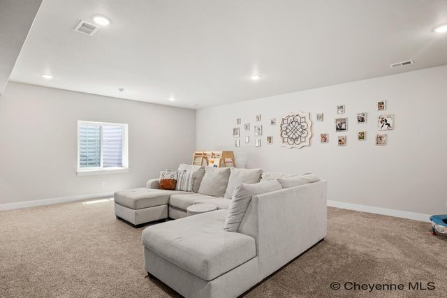 2306 LEDOUX DR, Cheyenne, WY 82007