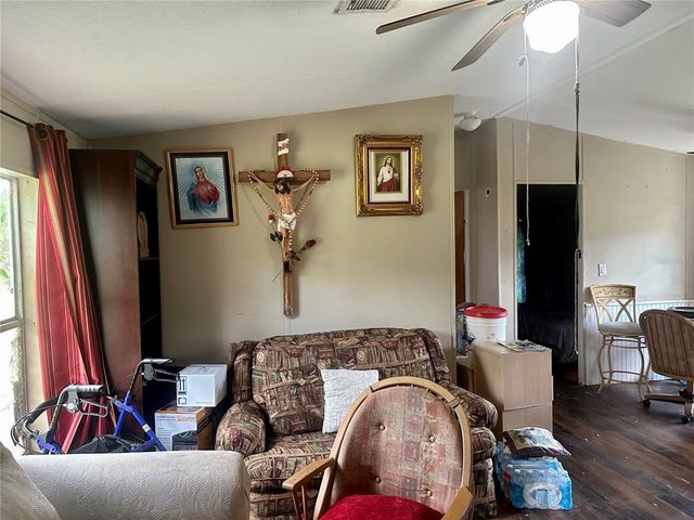 7041 23RD STREET, Zephyrhills, FL 33540