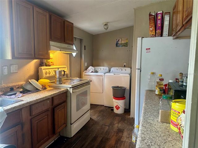 7041 23RD STREET, Zephyrhills, FL 33540