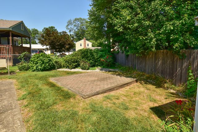 10 Trumbull Street, Newington, CT 06111