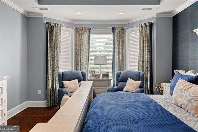 121 Clover Way, Woodstock, GA 30188
