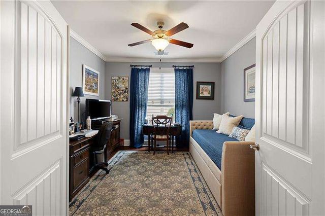 121 Clover Way, Woodstock, GA 30188