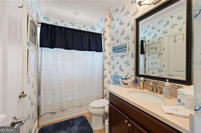 121 Clover Way, Woodstock, GA 30188