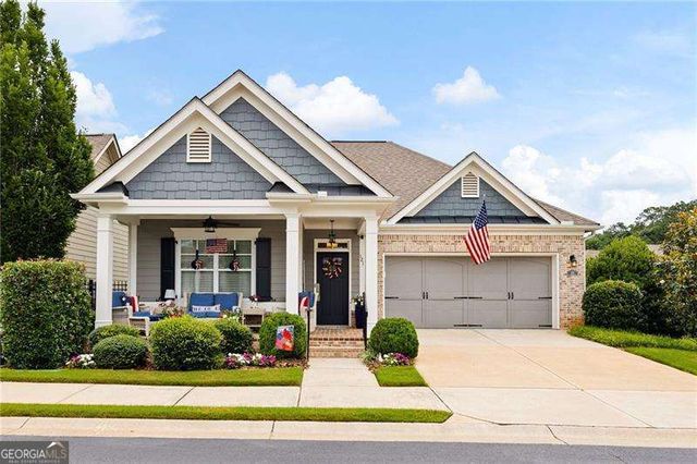121 Clover Way, Woodstock, GA 30188