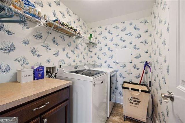 121 Clover Way, Woodstock, GA 30188